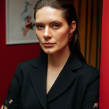 Ninon Oval Kırmızı Kristal Gümüş Küpe